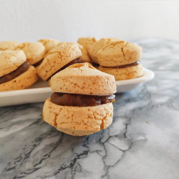 ALFAJOR MAICENA BAJO EN ALMIDONES (RELLENOS FRUTA DE ESTACIÓN) X 250GR