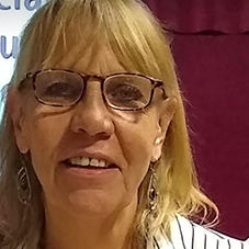Dra Marcela Ronald