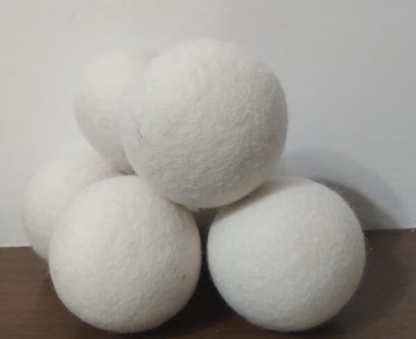 BOLAS DE LANA NATURAL PARA SECADORA (PACK X 6 UNIDADES) - Imagen 3